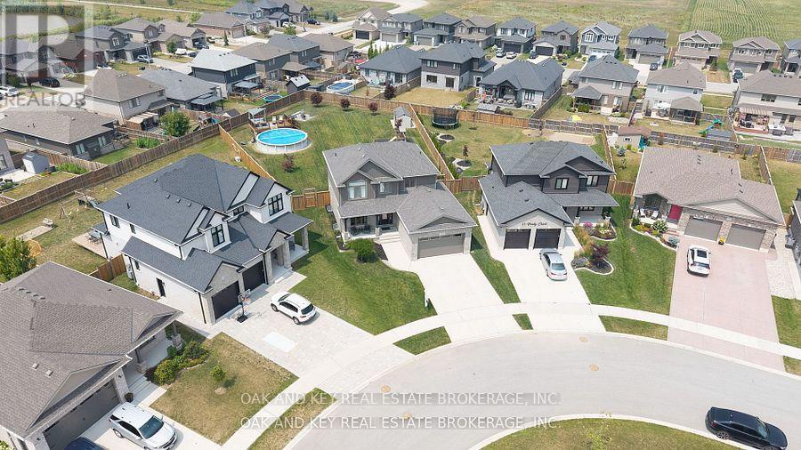 25 Hardy Court, Lucan Biddulph, Ontario  N0M 2J0 - Photo 44 - X12660220