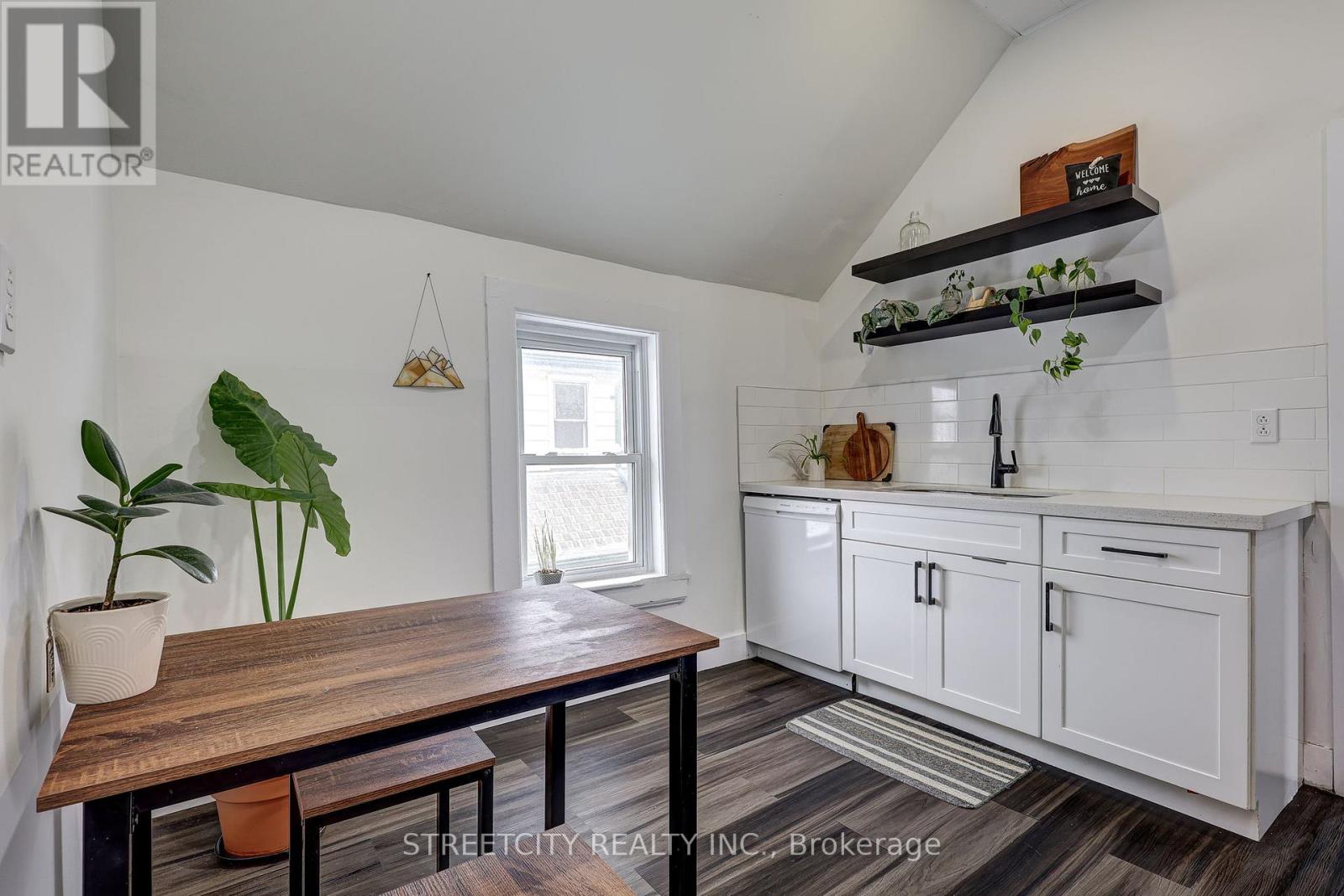 12 Weldon Avenue, St. Thomas, Ontario  N5P 1J6 - Photo 15 - X12660250