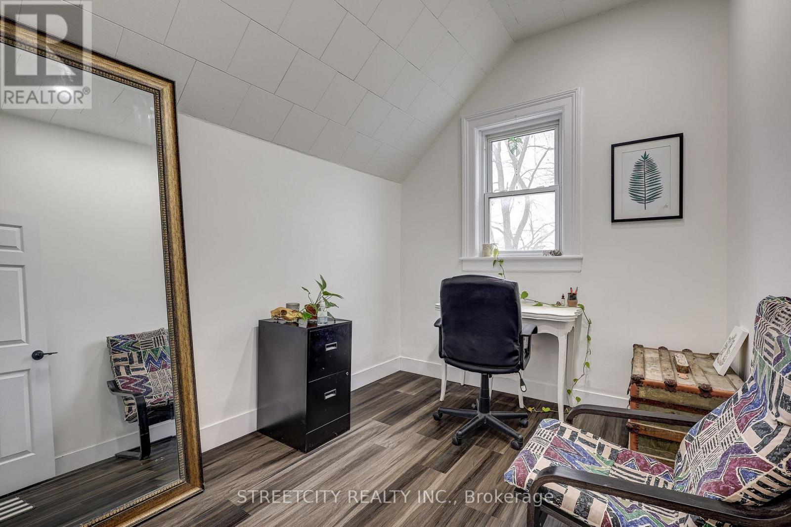 12 Weldon Avenue, St. Thomas, Ontario  N5P 1J6 - Photo 21 - X12660250