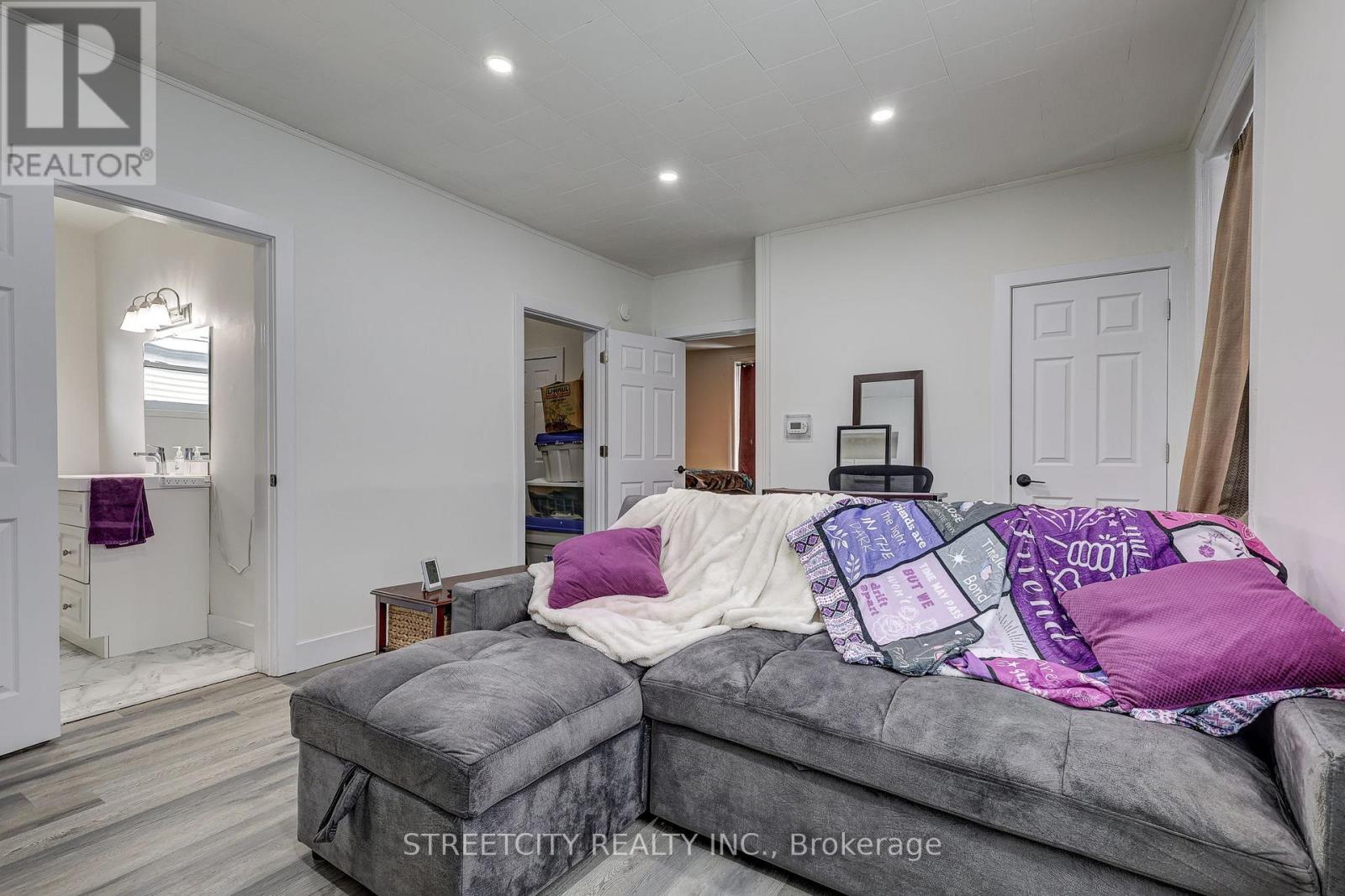 12 Weldon Avenue, St. Thomas, Ontario  N5P 1J6 - Photo 37 - X12660250