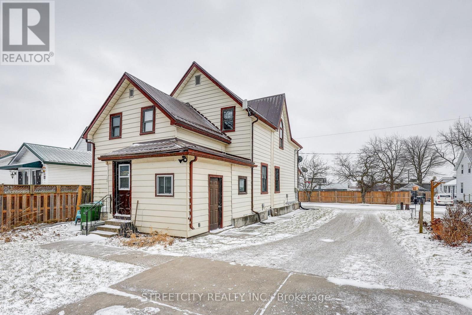 12 Weldon Avenue, St. Thomas, Ontario  N5P 1J6 - Photo 45 - X12660250