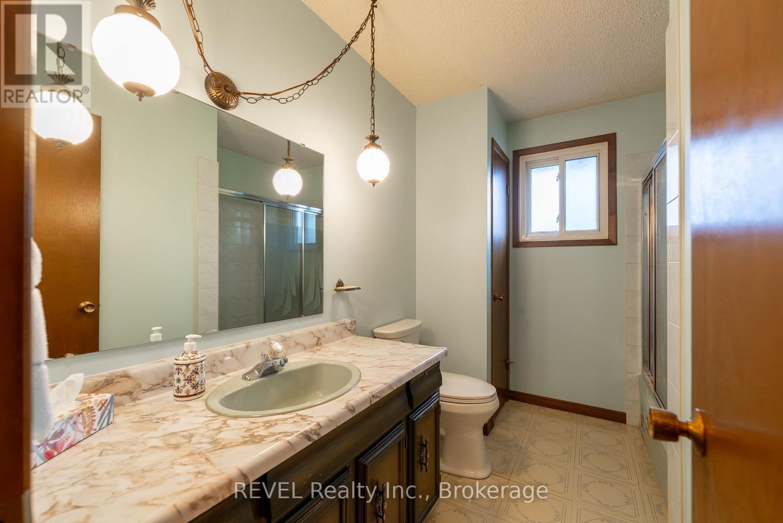 7984 Thorton Street, Niagara Falls, Ontario  L2H 2C3 - Photo 18 - X12660234