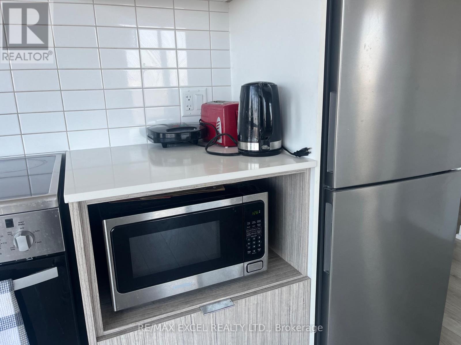 2308 - 395 Bloor Street E, Toronto, Ontario  M4W 1H7 - Photo 9 - C12660212