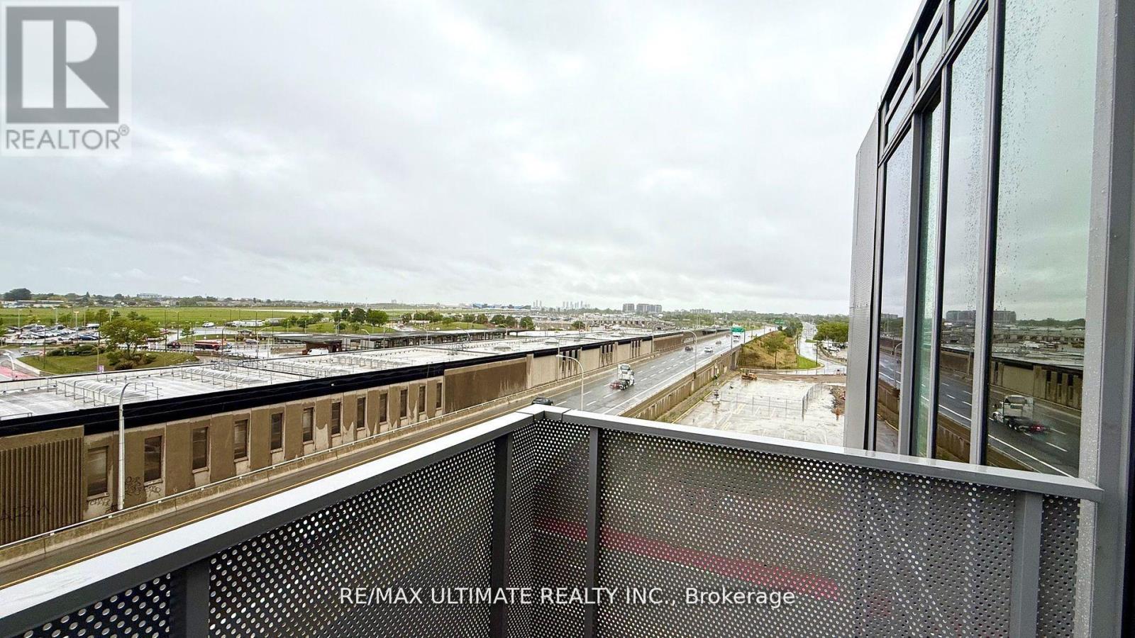 720 - 38 Monte Kwinter Court, Toronto, Ontario  M1H 0E2 - Photo 30 - C12660242