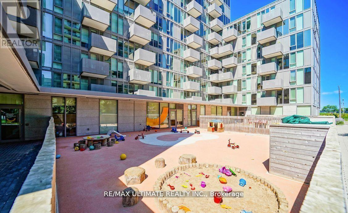 720 - 38 Monte Kwinter Court, Toronto, Ontario  M1H 0E2 - Photo 5 - C12660242