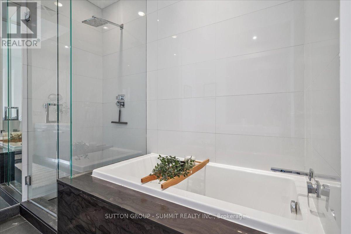 13 Gilead Place, Toronto, Ontario  M5A 3C8 - Photo 16 - C12660260