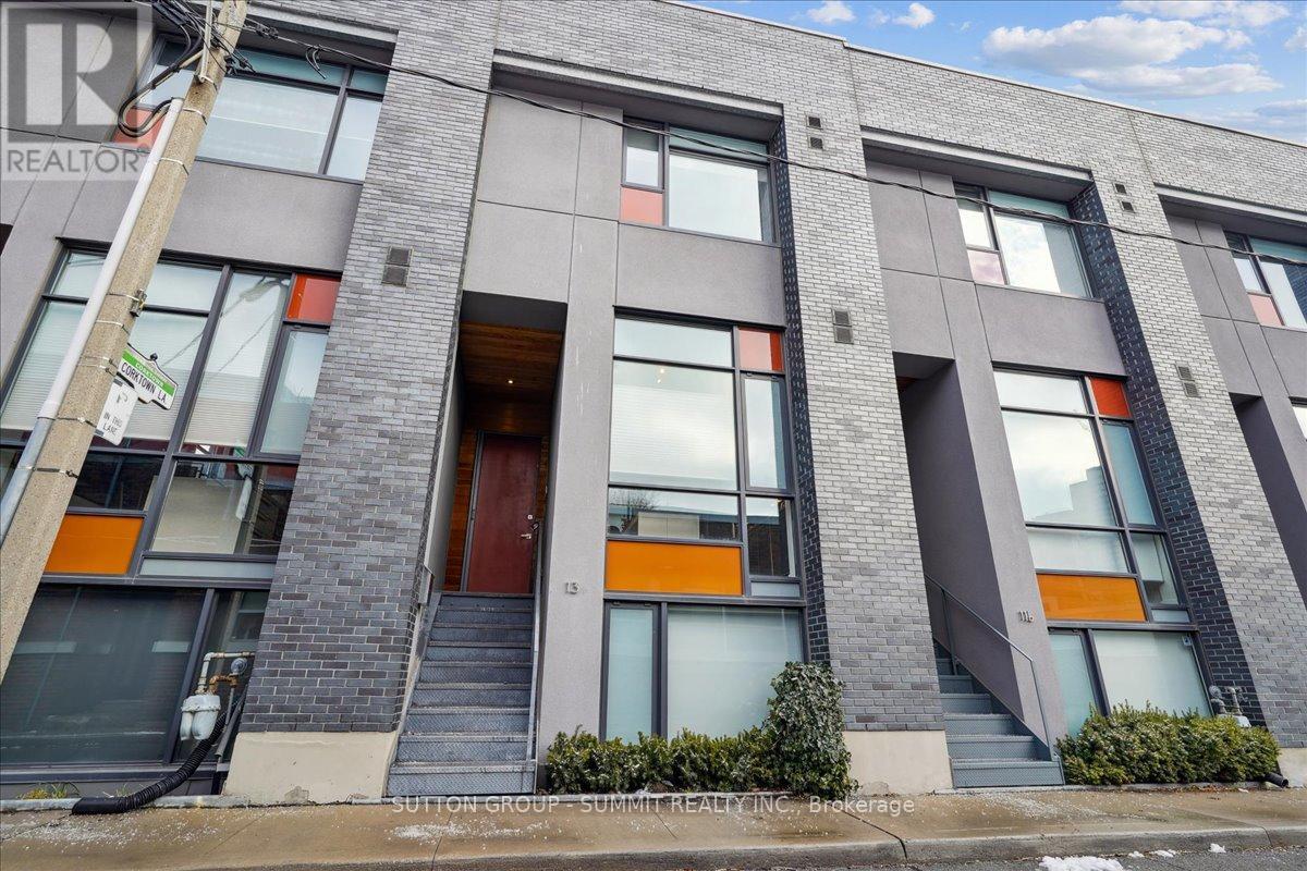 13 Gilead Place, Toronto, Ontario  M5A 3C8 - Photo 2 - C12660260