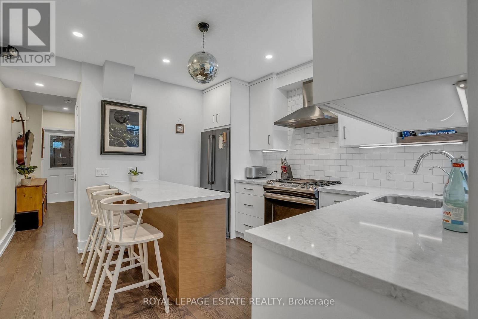 238 Cedarvale Avenue, Toronto, Ontario  M4C 4K2 - Photo 10 - E12660238