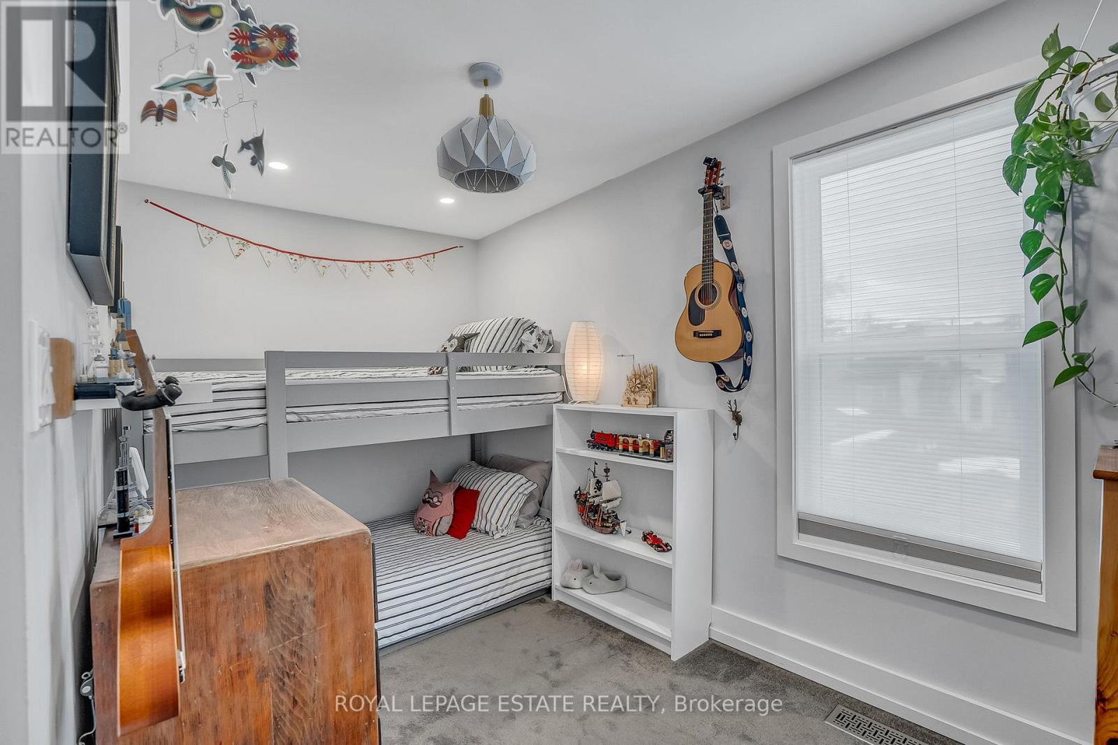 238 Cedarvale Avenue, Toronto, Ontario  M4C 4K2 - Photo 23 - E12660238