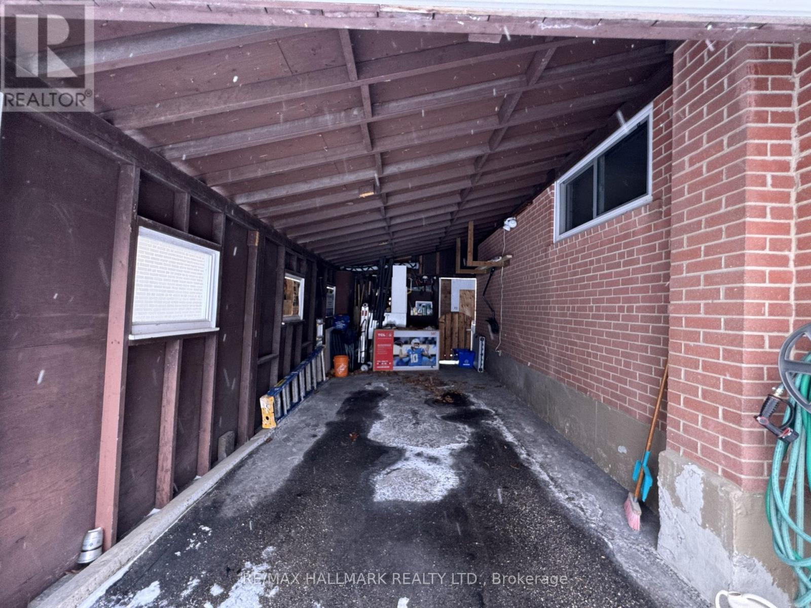 #main Floor - 6 Bailey Crescent, Aurora, Ontario  L4G 2B3 - Photo 22 - N12660186