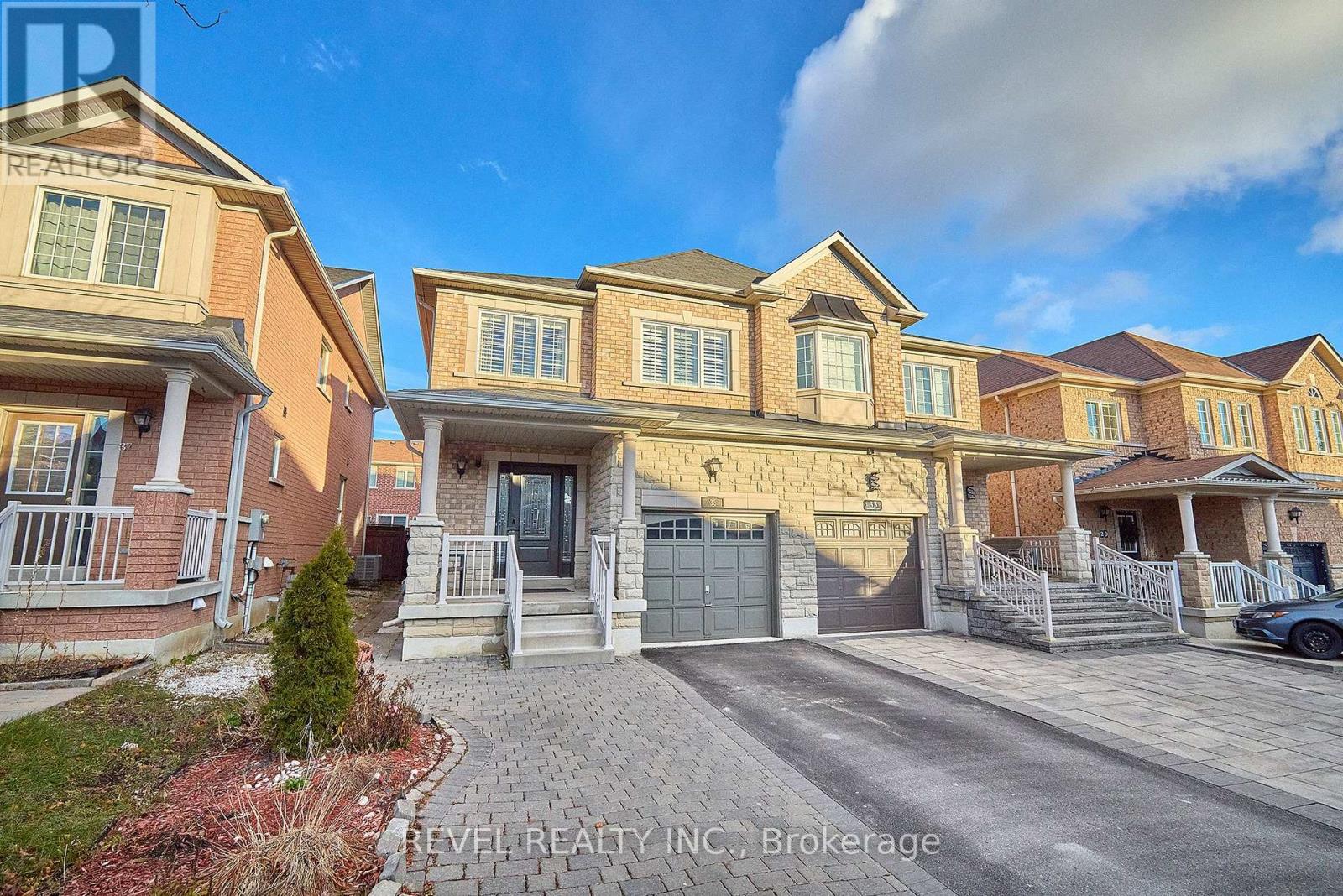 35 Manordale Crescent, Vaughan, Ontario  L4H 0T6 - Photo 2 - N12660264