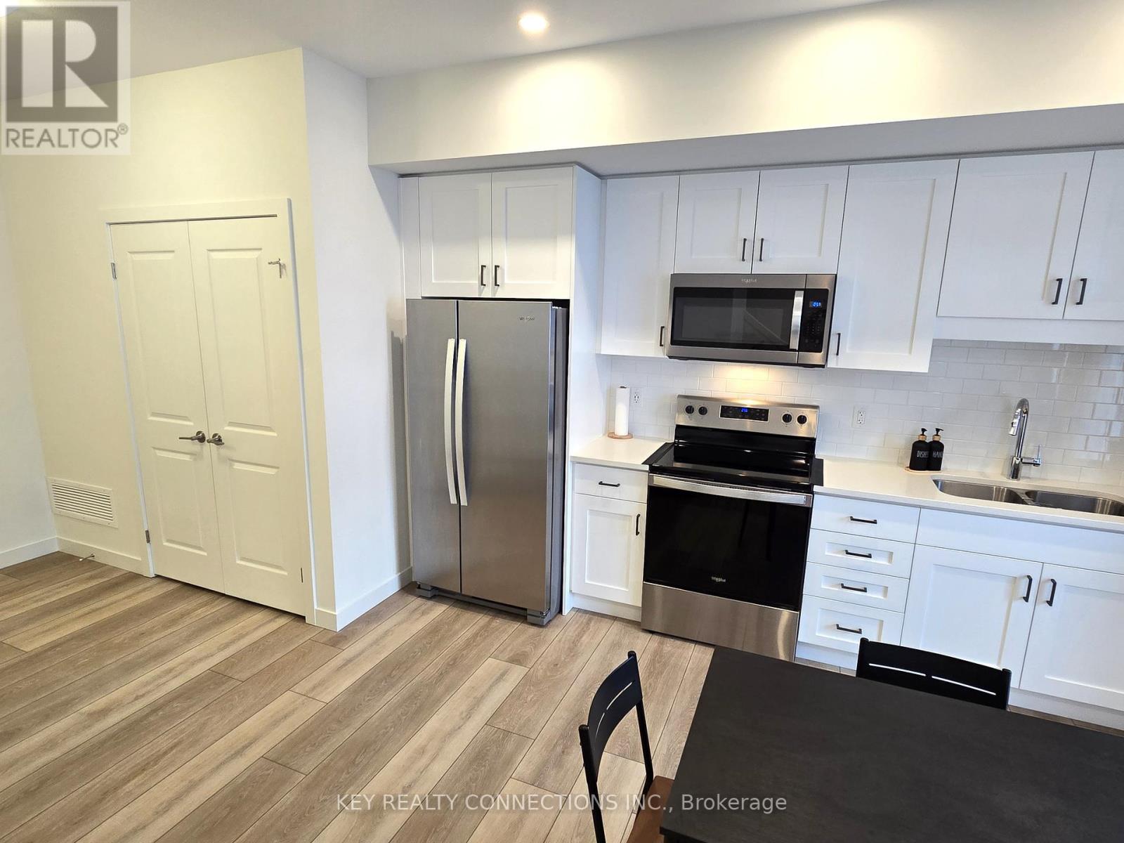 126 - 405 Myers Road, Cambridge, Ontario  N1P 0B6 - Photo 4 - X12660236