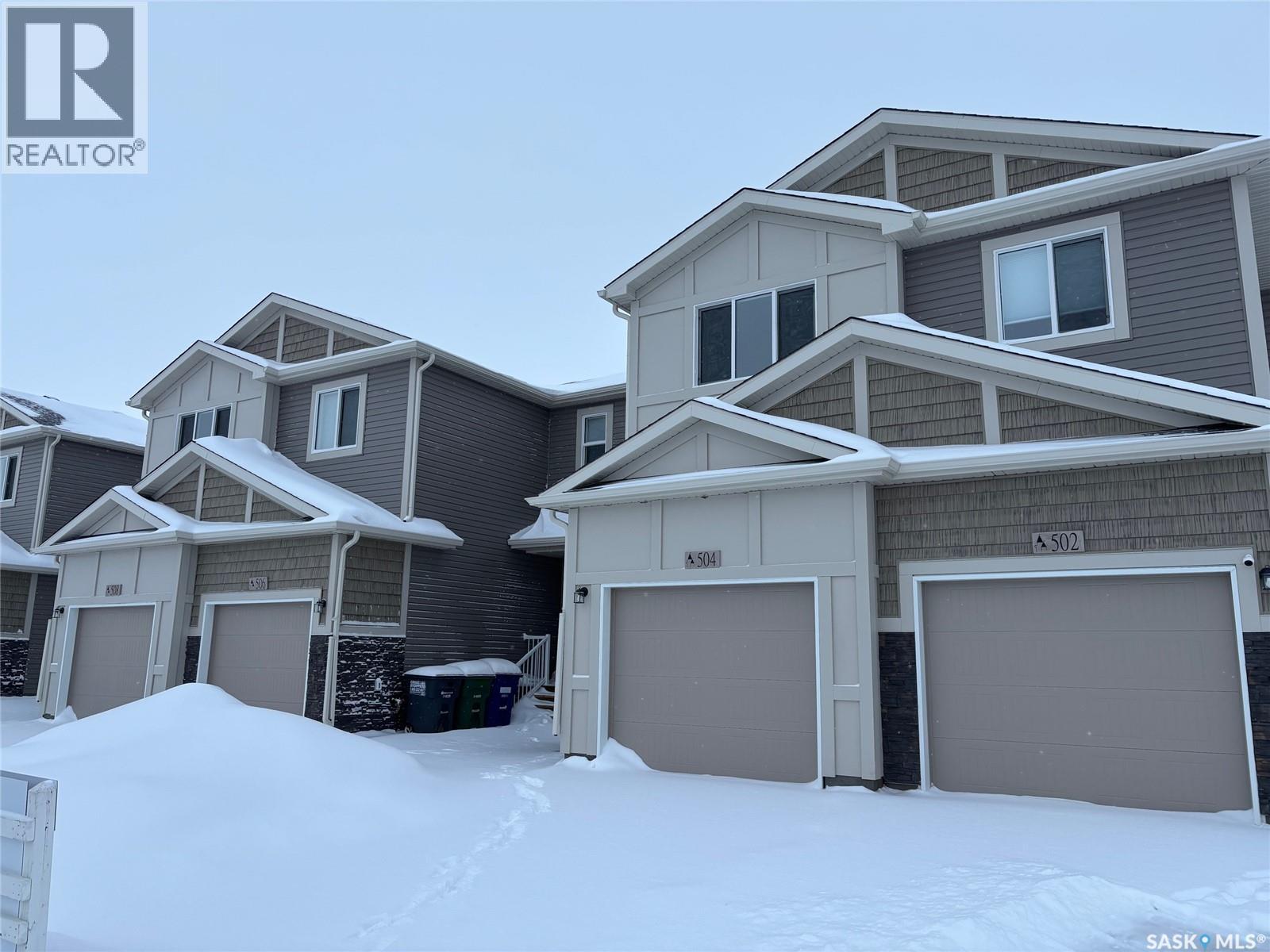 504 Myles Heidt MANOR, saskatoon, Saskatchewan