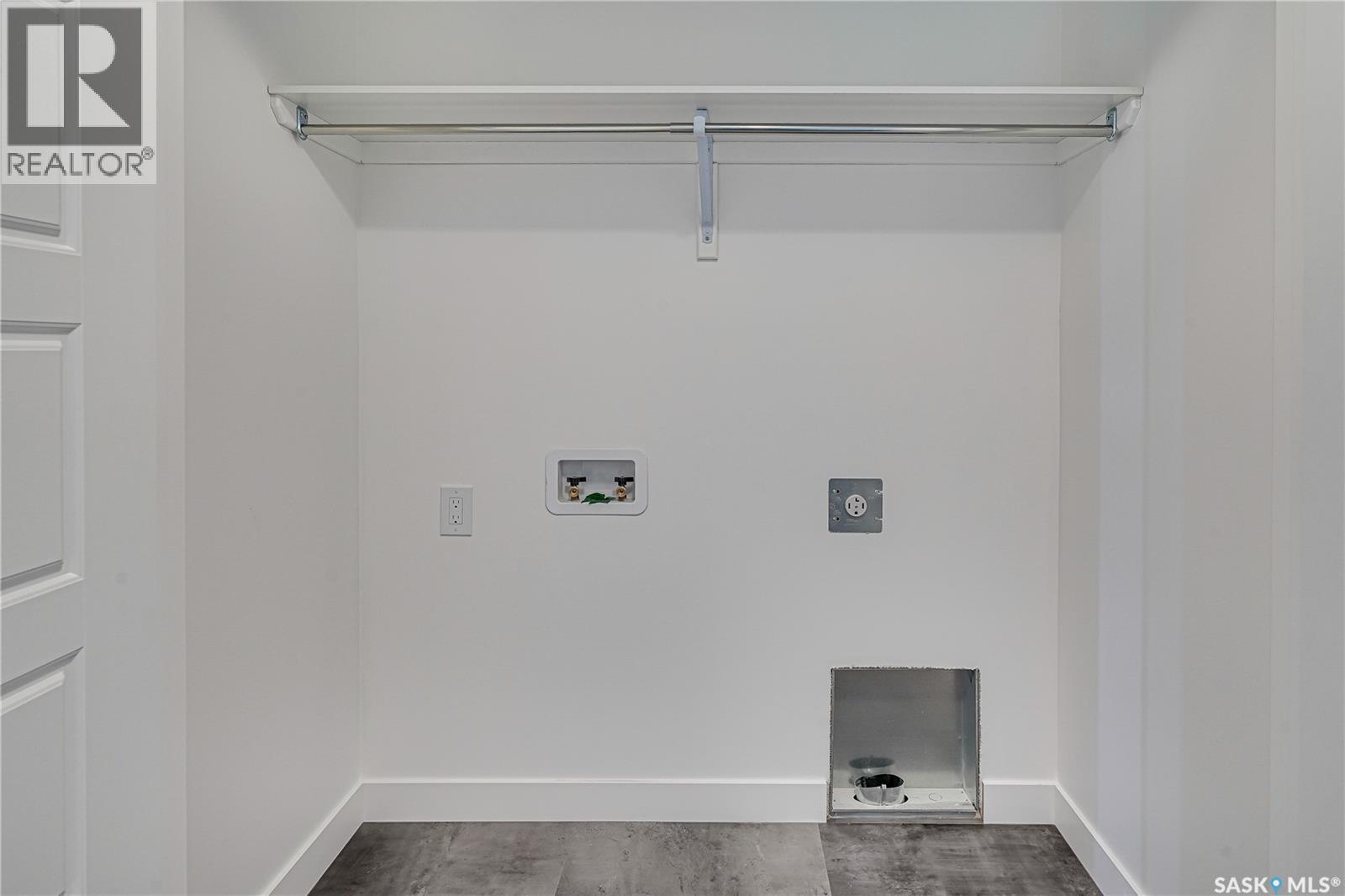 355 Asokan Bend, Saskatoon, Saskatchewan  S7V 1V8 - Photo 37 - SK026095