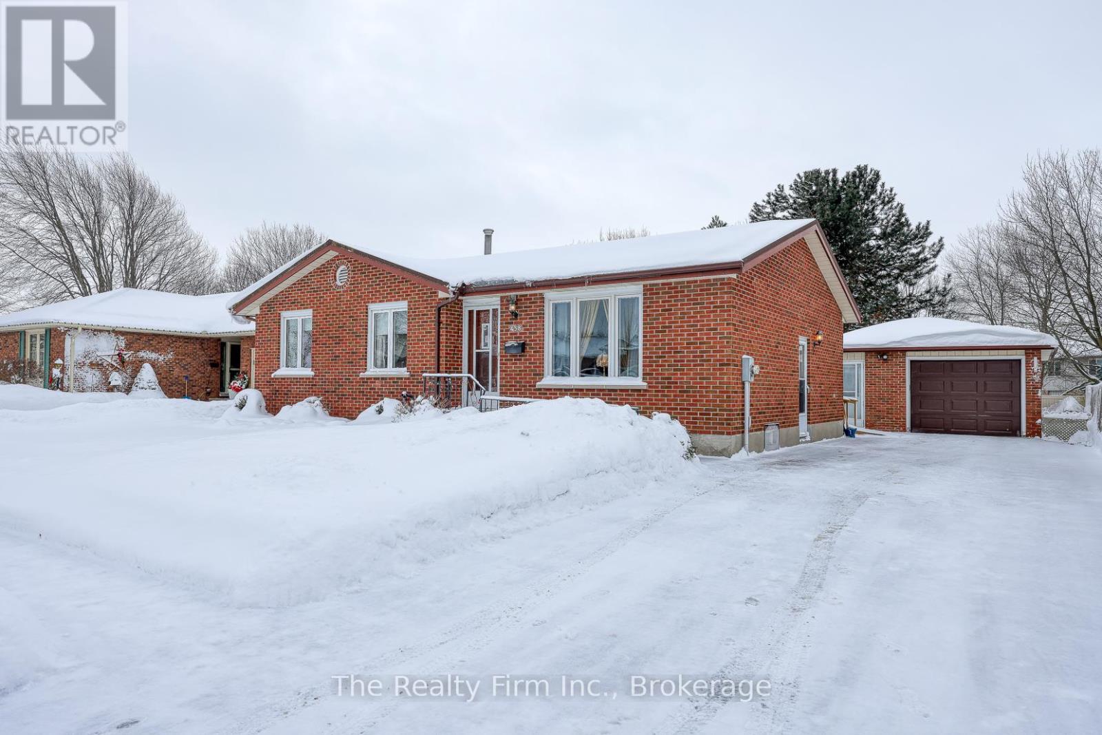 458 Manitoba Road, Woodstock, Ontario  N4S 8N8 - Photo 2 - X12660294