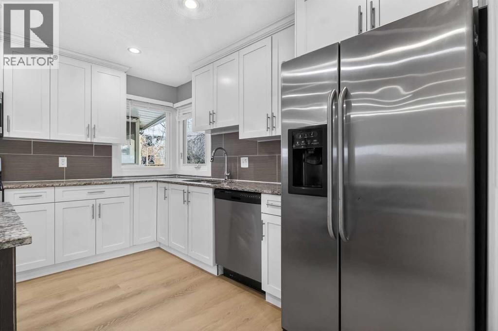 415 Templeton Road Ne, Calgary, Alberta  T1Y 4L8 - Photo 10 - A2276997