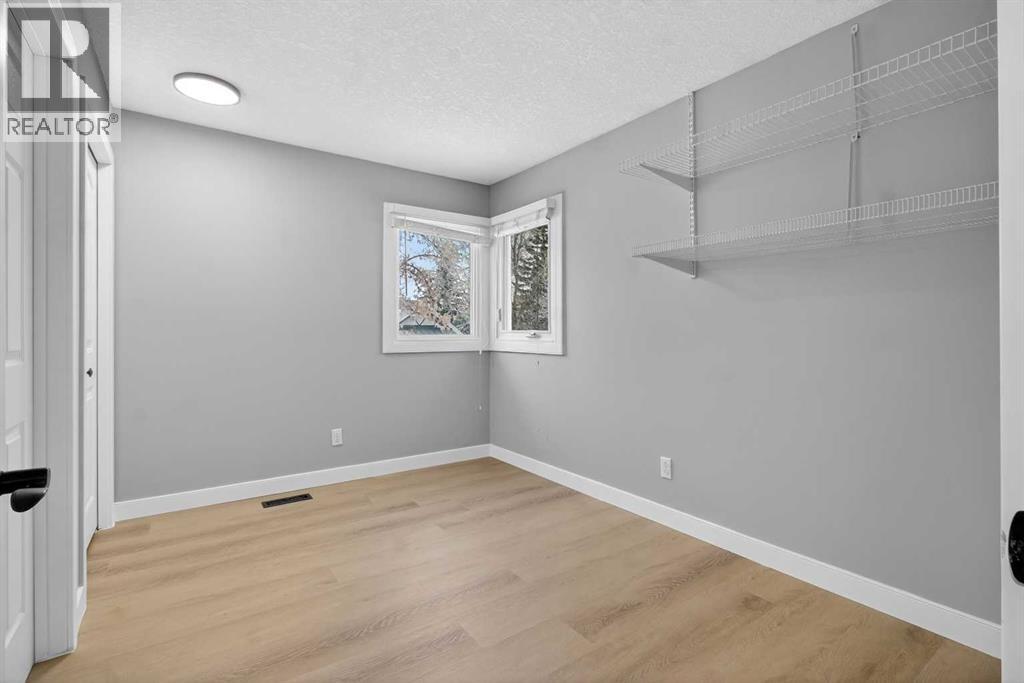 415 Templeton Road Ne, Calgary, Alberta  T1Y 4L8 - Photo 21 - A2276997