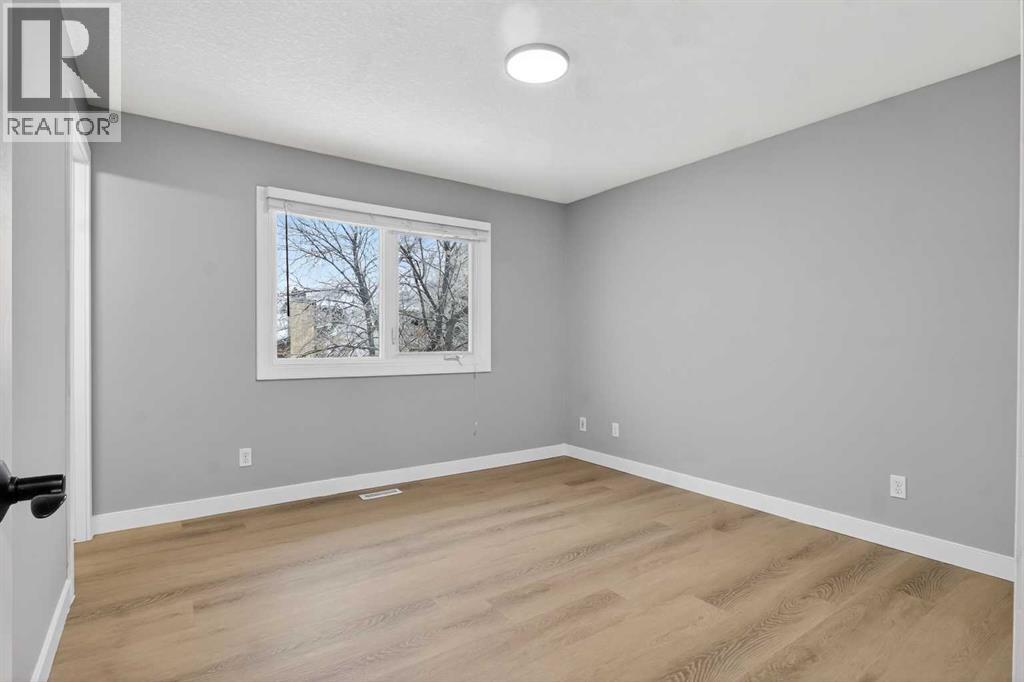 415 Templeton Road Ne, Calgary, Alberta  T1Y 4L8 - Photo 23 - A2276997