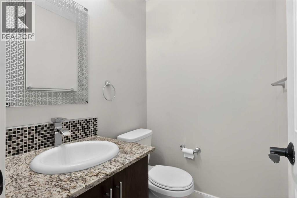 415 Templeton Road Ne, Calgary, Alberta  T1Y 4L8 - Photo 27 - A2276997