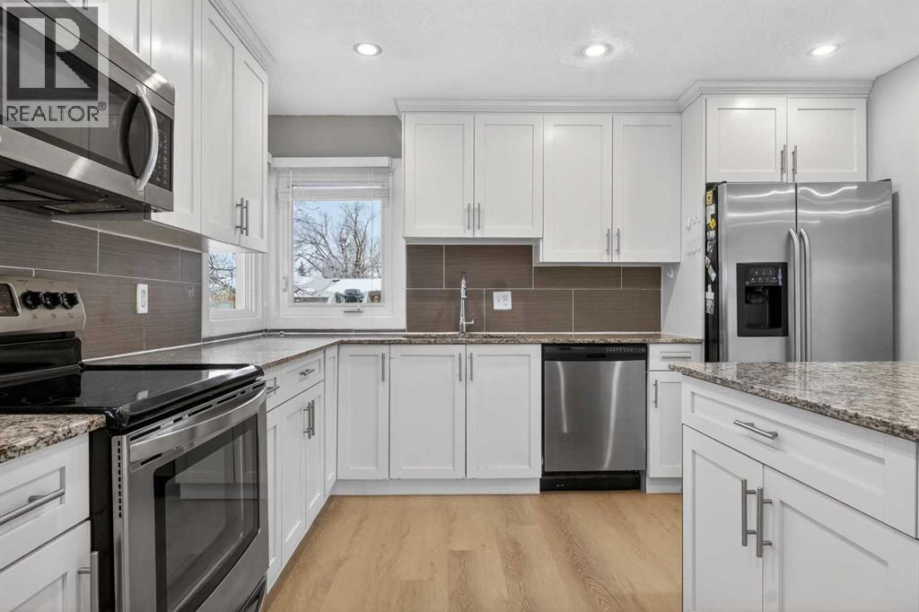 415 Templeton Road Ne, Calgary, Alberta  T1Y 4L8 - Photo 9 - A2276997