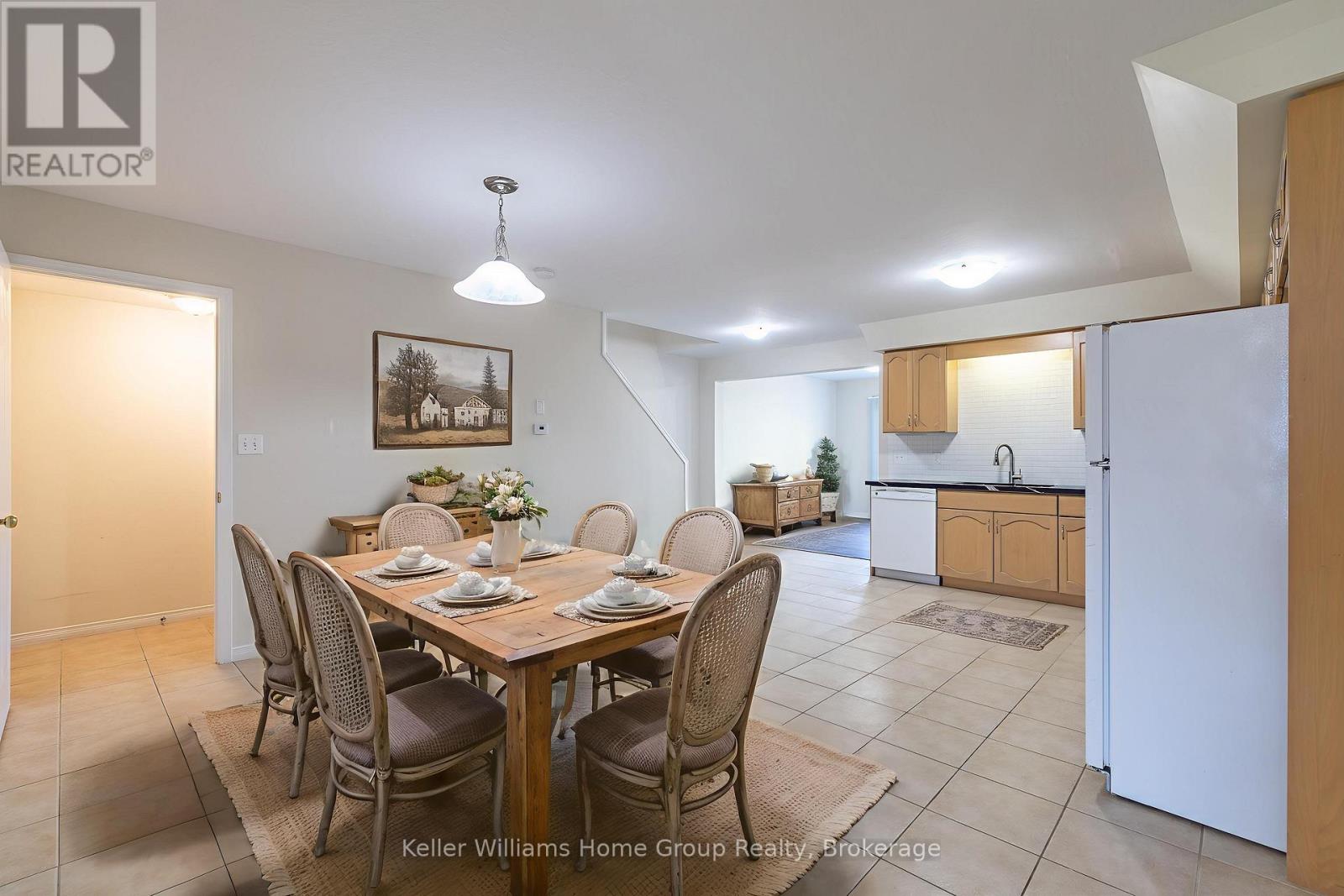 42 Hasler Crescent, Guelph, Ontario  N1L 0A2 - Photo 4 - X12660290