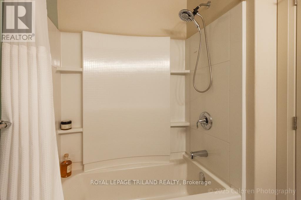 15 - 1040 Coronation Drive, London North, Ontario  N6G 0R8 - Photo 39 - X12660308