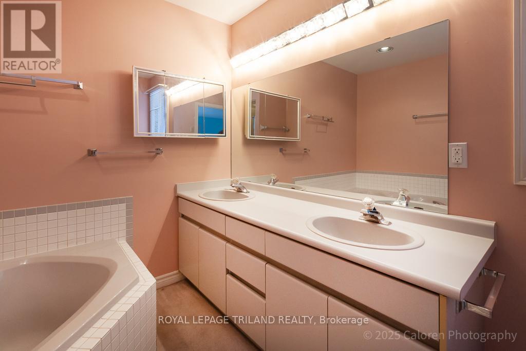 3 - 1025 Brough Street, London East (East B), Ontario  N6A 3N5 - Photo 32 - X12660314