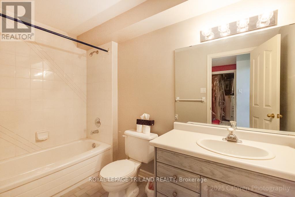 3 - 1025 Brough Street, London East (East B), Ontario  N6A 3N5 - Photo 38 - X12660314