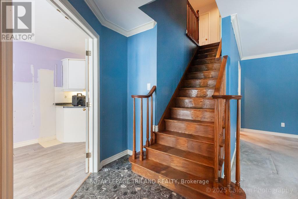 3 - 1025 Brough Street, London East (East B), Ontario  N6A 3N5 - Photo 5 - X12660314