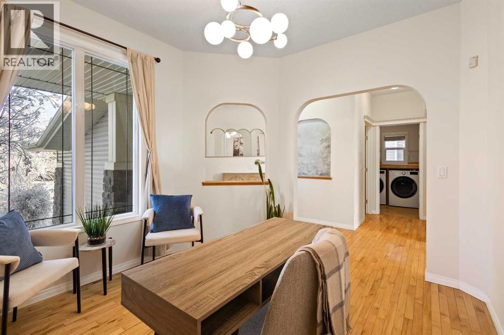 511 Cresthaven Place Sw, Calgary, Alberta  T3B 5Z8 - Photo 6 - A2276505