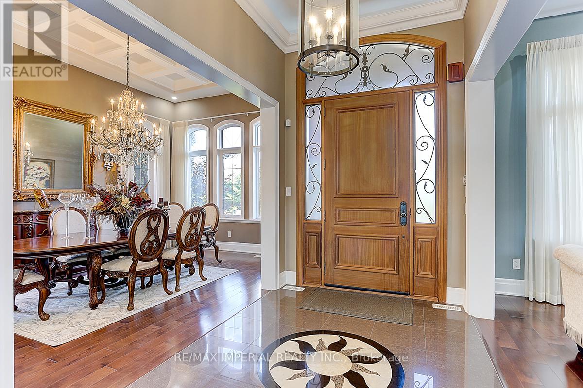 39 Fiorello Court, Vaughan, Ontario  L4H 0V4 - Photo 4 - N12660276