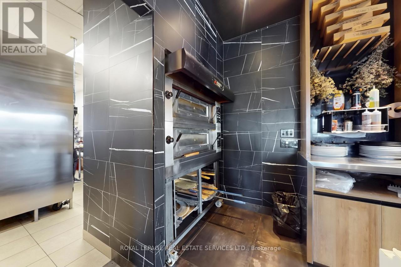 3600 Langstaff Road, Vaughan, Ontario  L4L 9E7 - Photo 17 - N12660278