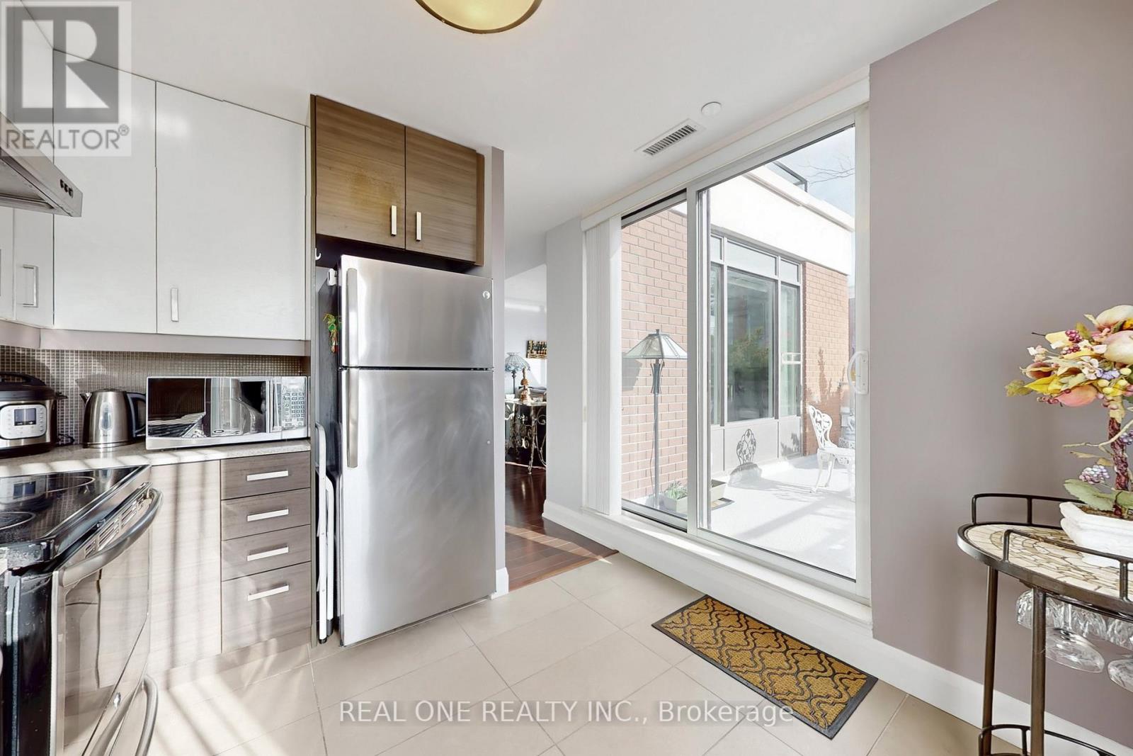 #306 - 1 Uptown Drive, Markham, Ontario  L3R 5C1 - Photo 11 - N12660312