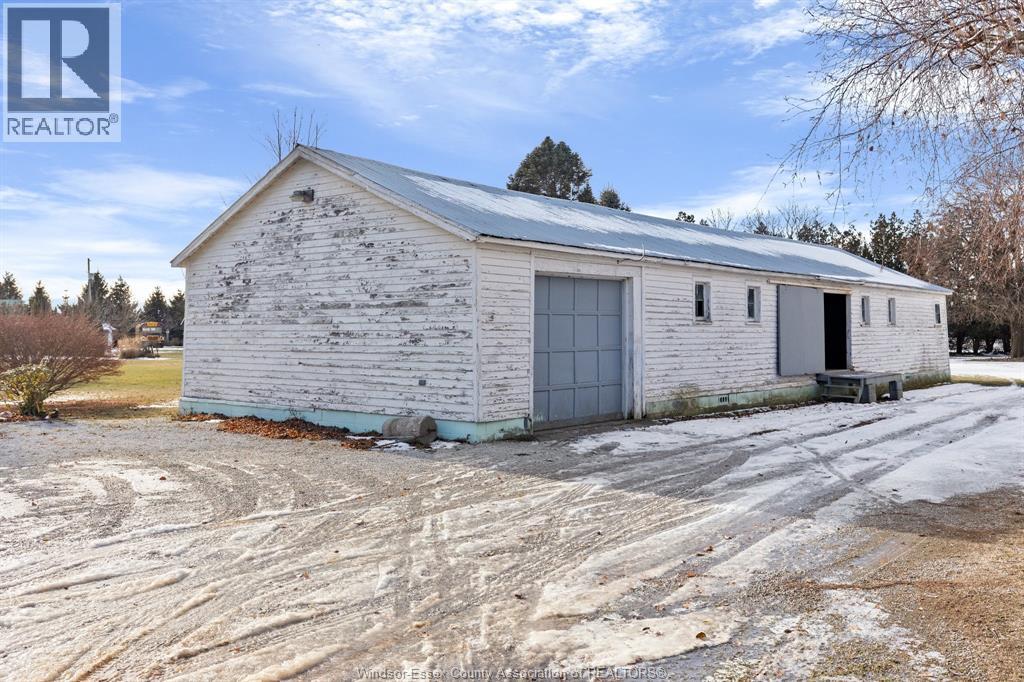 424 County Rd 14, Kingsville, Ontario  N0R 1B0 - Photo 12 - 25031719