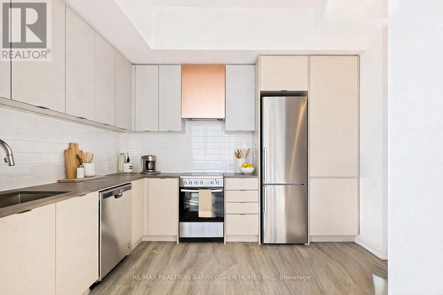 3309 - 30 Gibbs Road, Toronto, Ontario  M9B 0E4 - Photo 7 - W12660272