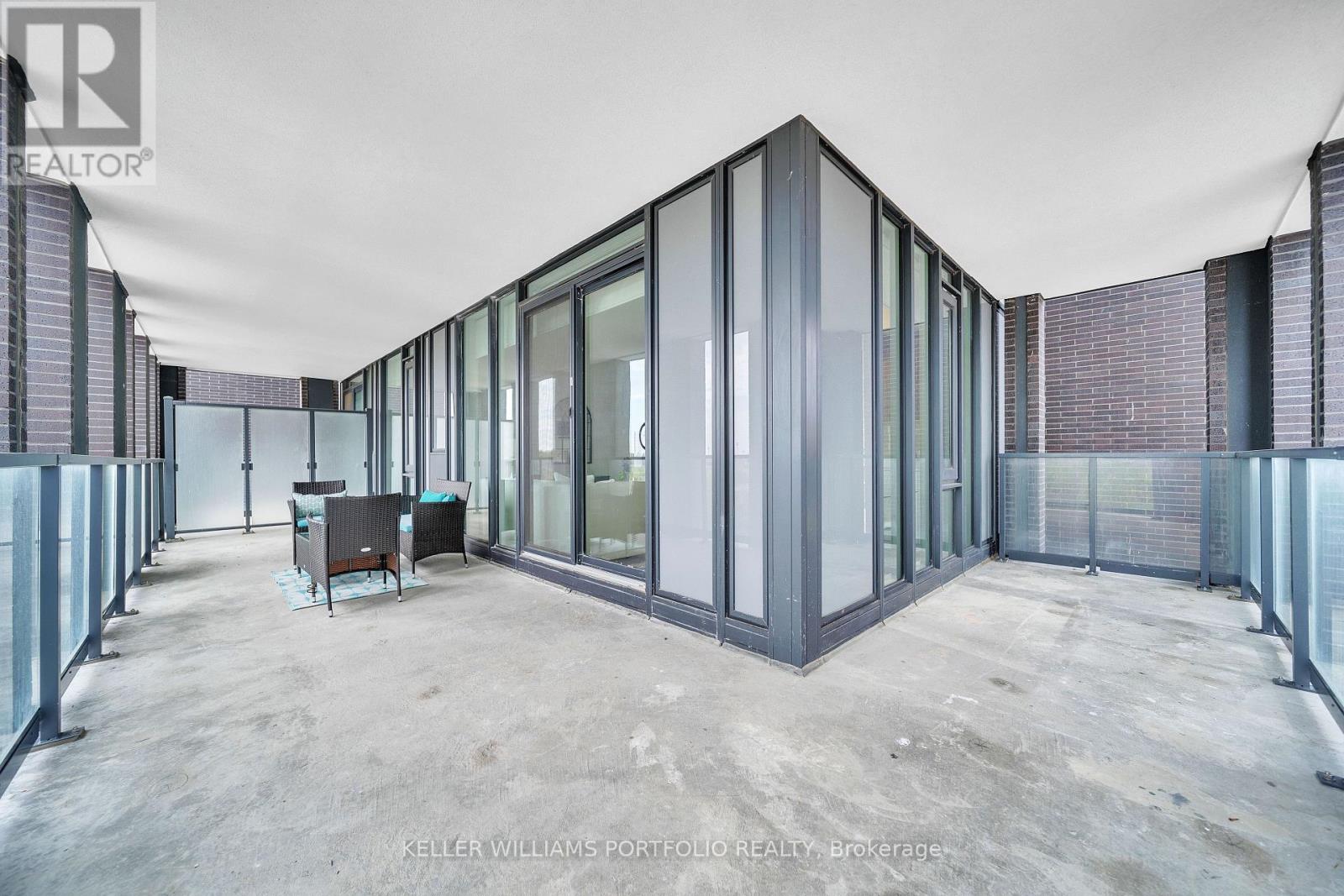 304 - 215 Veterans Drive, Brampton, Ontario  L7A 5L6 - Photo 30 - W12660310