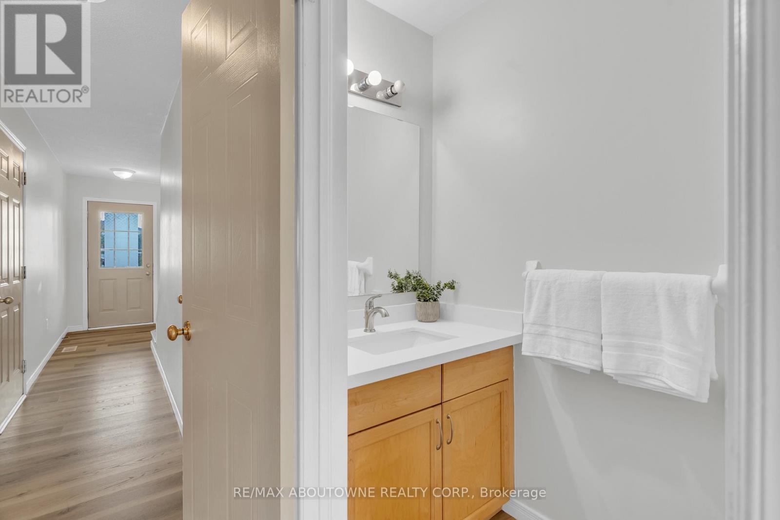 45 - 124 Gosling Gardens, Guelph, Ontario  N1G 5K6 - Photo 14 - X12660288