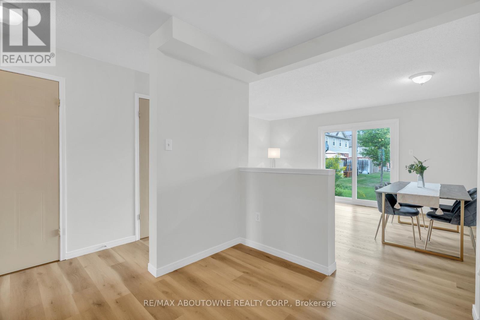 45 - 124 Gosling Gardens, Guelph, Ontario  N1G 5K6 - Photo 9 - X12660288