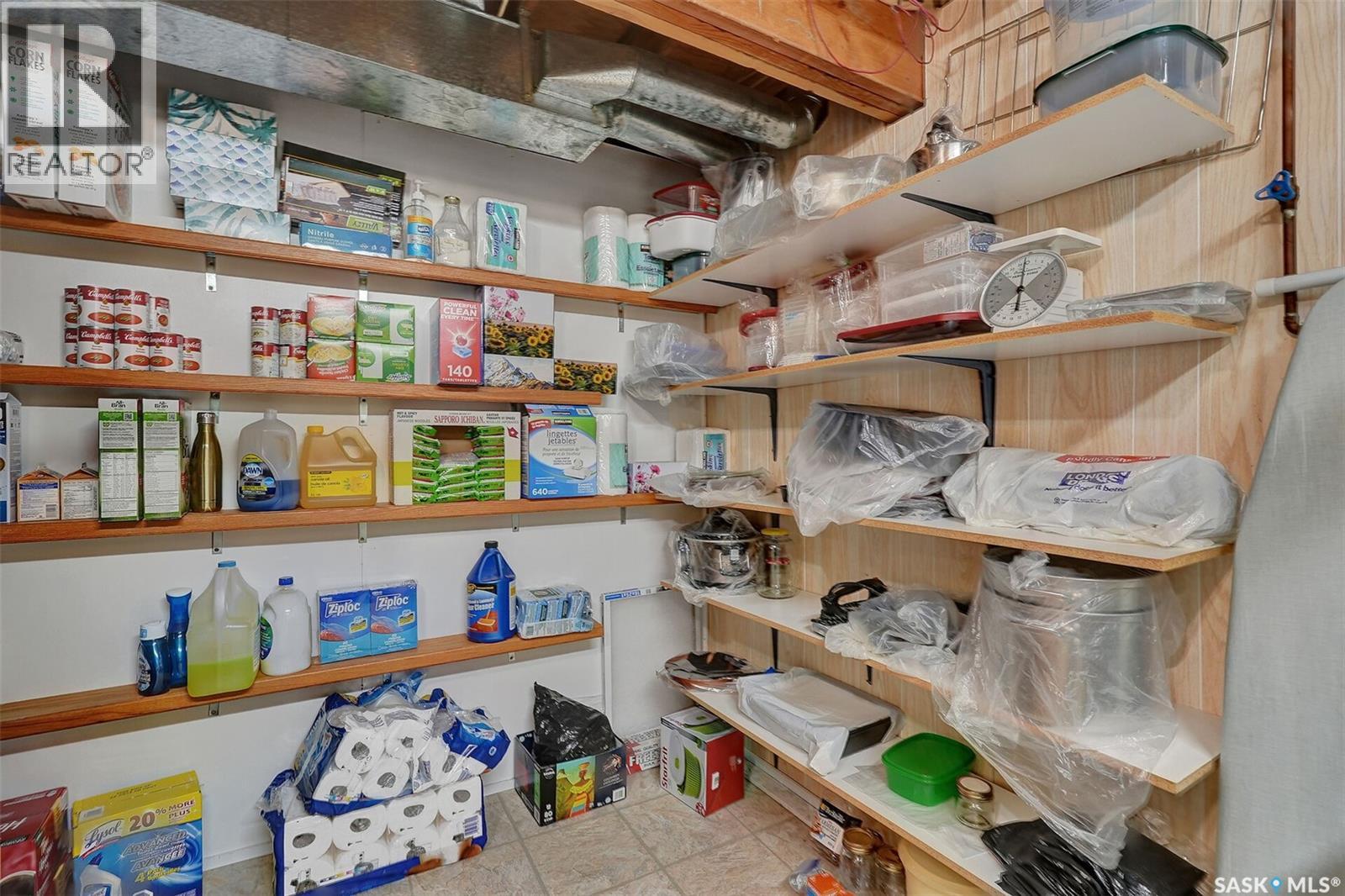 1124 Courtney Street, Regina, Saskatchewan  S4R 1A6 - Photo 20 - SK026071