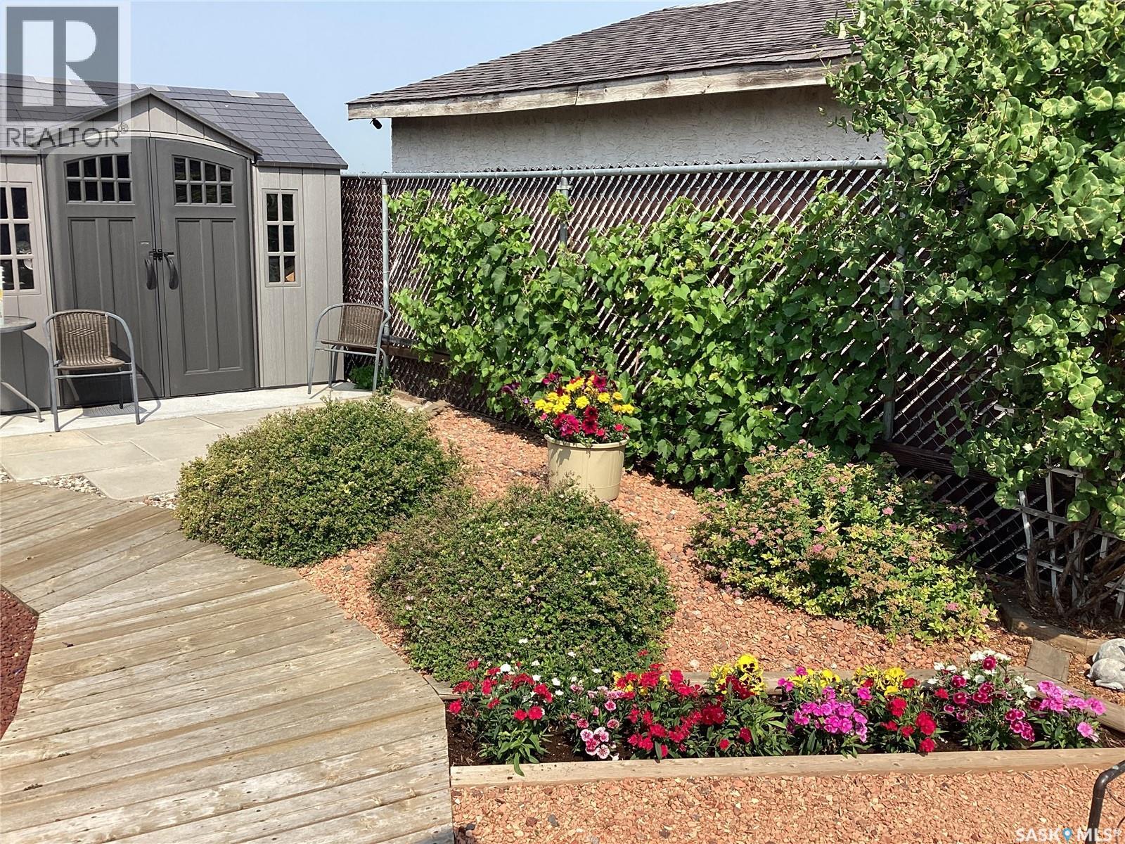 1124 Courtney Street, Regina, Saskatchewan  S4R 1A6 - Photo 27 - SK026071