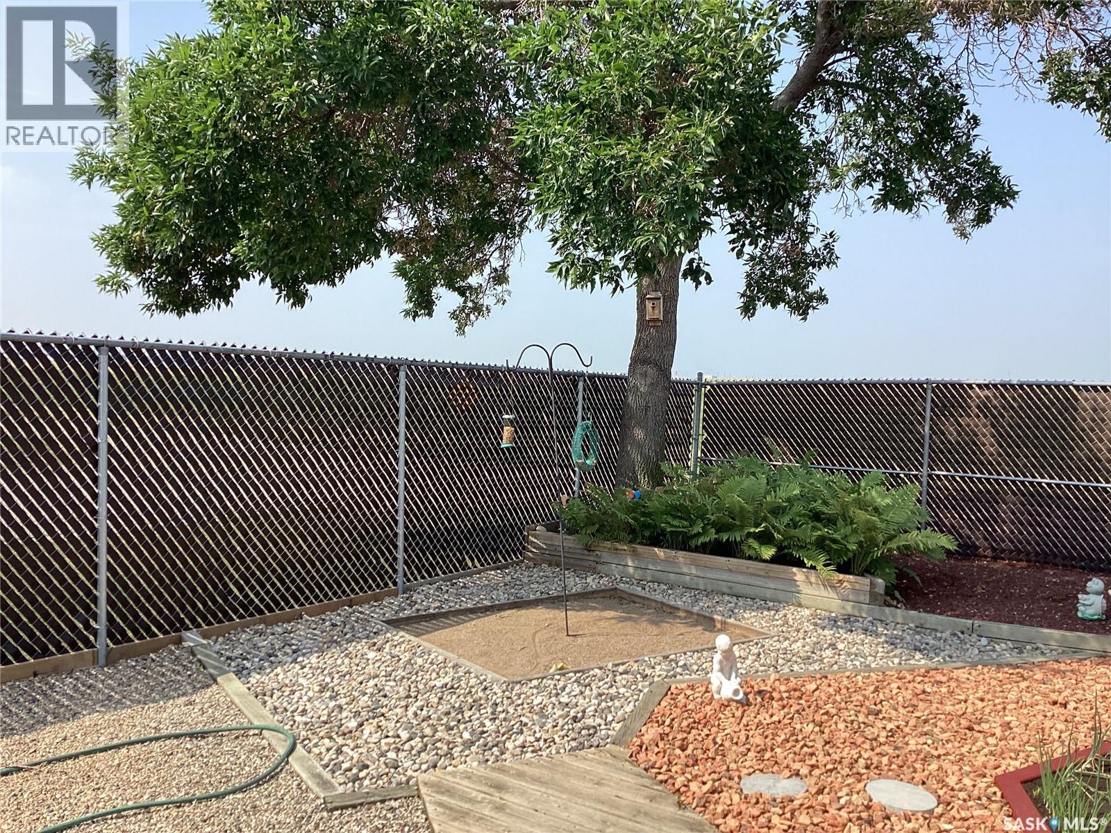 1124 Courtney Street, Regina, Saskatchewan  S4R 1A6 - Photo 29 - SK026071