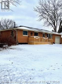 MLS# 25032070: 135 BERRY STREET, Chatham, Canada