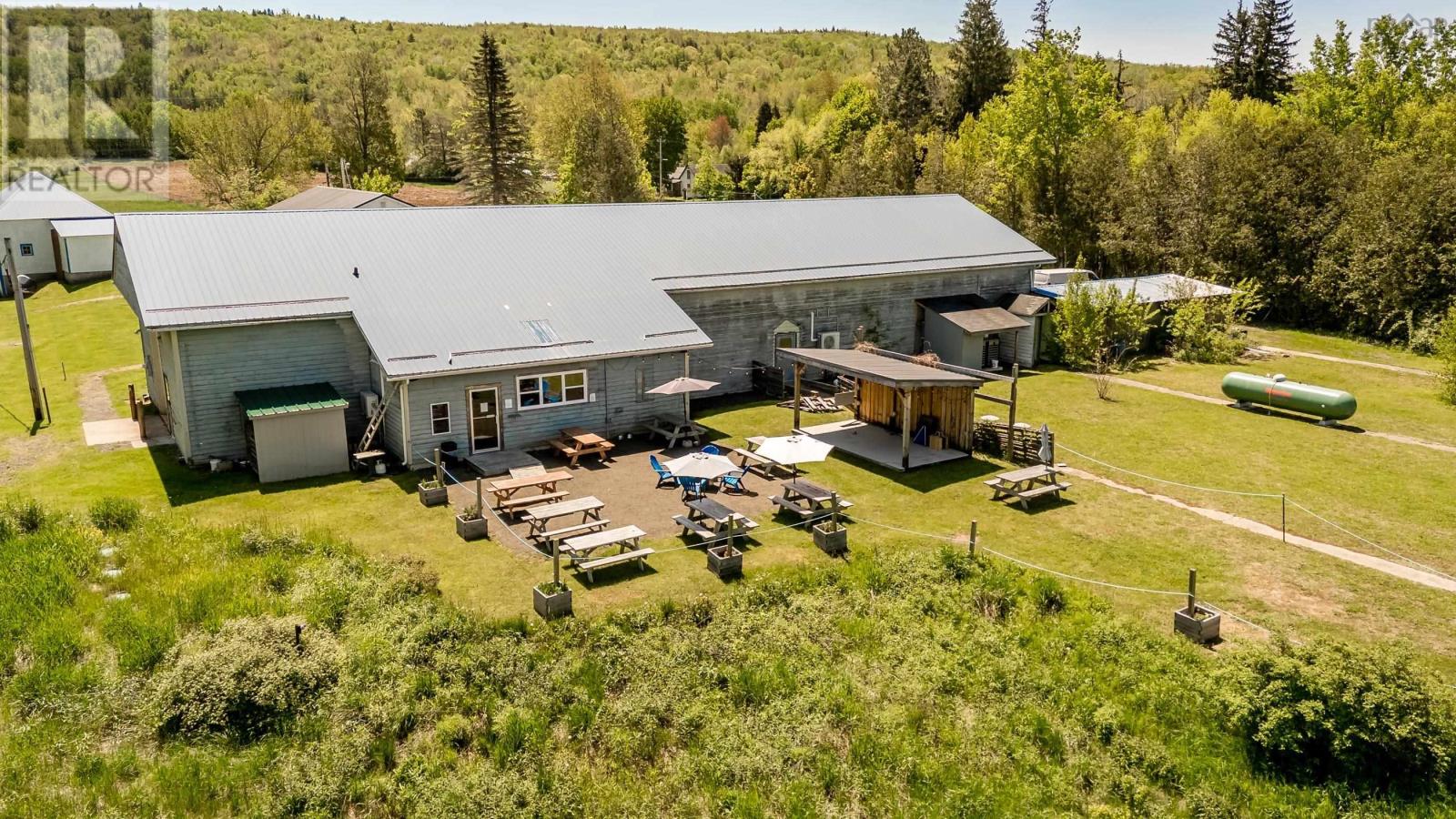 515 Carleton Road, Lawrencetown, Nova Scotia  B0S 1M0 - Photo 6 - 202600093