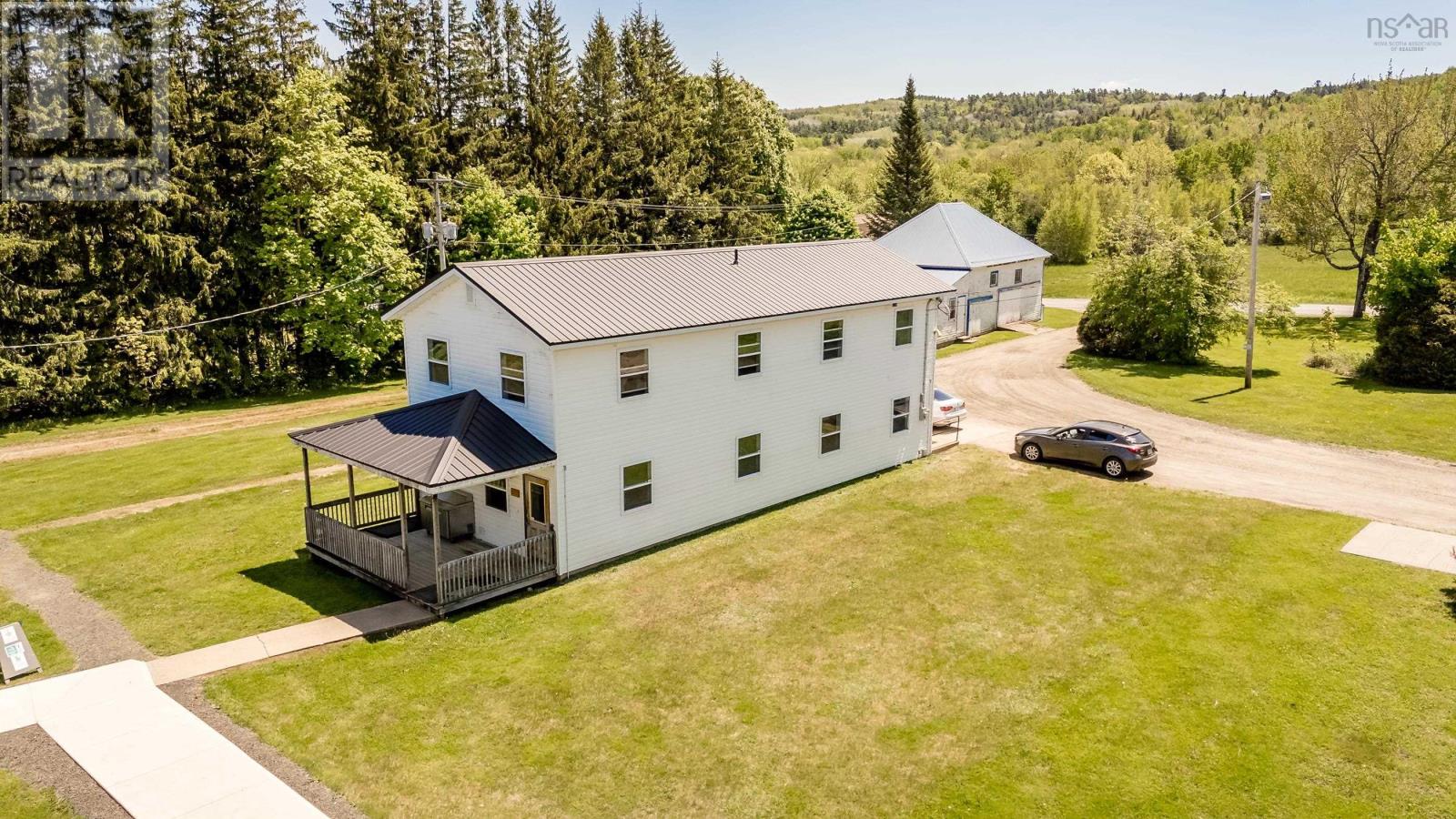 515 Carleton Road, Lawrencetown, Nova Scotia  B0S 1M0 - Photo 8 - 202600093