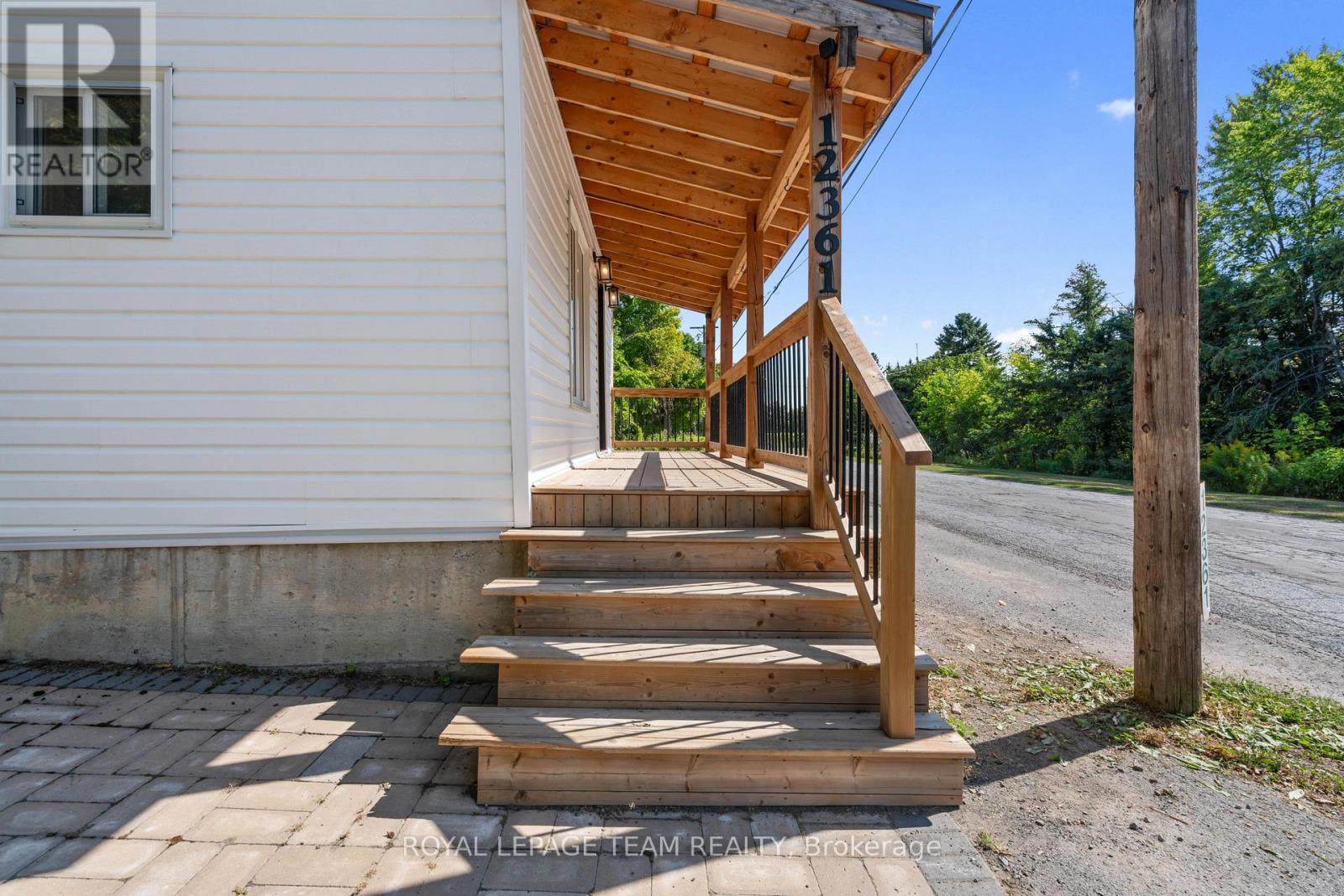 12361 Winchester Springs Road, North Dundas, Ontario  K0C 2L0 - Photo 4 - X12660346