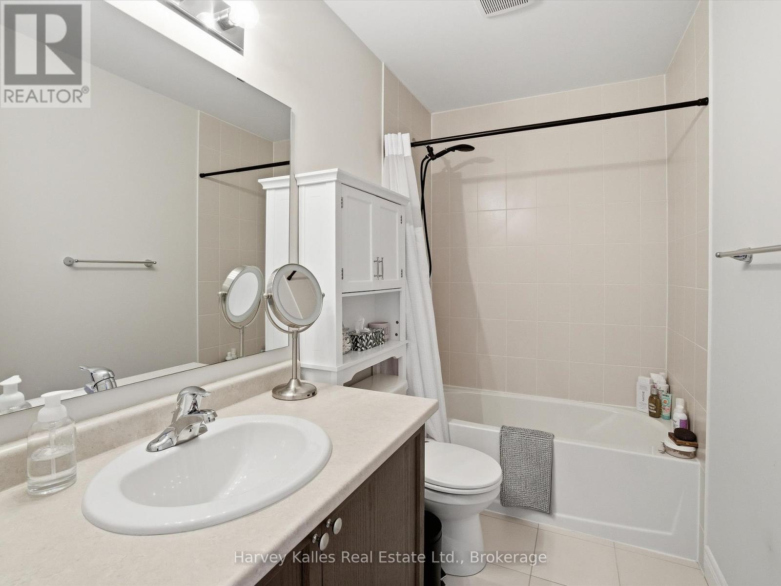 12 Quinn Forest Drive, Bracebridge, Ontario  P1L 1W9 - Photo 17 - X12547374