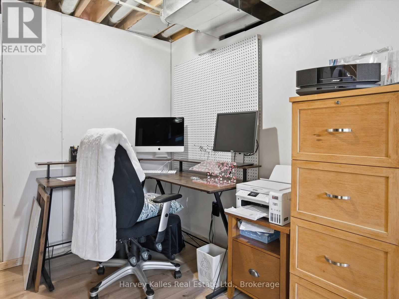 12 Quinn Forest Drive, Bracebridge, Ontario  P1L 1W9 - Photo 19 - X12547374