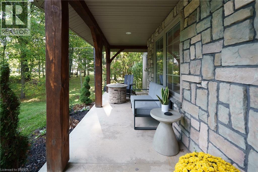 9 Michael's Lane, Tillsonburg, Ontario  N4G 4G9 - Photo 2 - 40792996