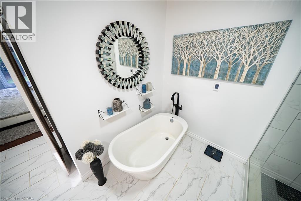 9 Michael's Lane, Tillsonburg, Ontario  N4G 4G9 - Photo 28 - 40792996