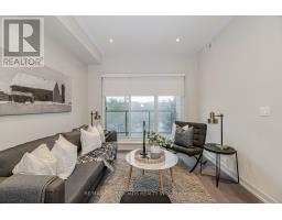 215 - 555 WILLIAM GRAHAM DRIVE, Aurora, Ontario